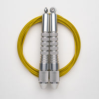 Corde à sauter argent avec câble enrobé jaune